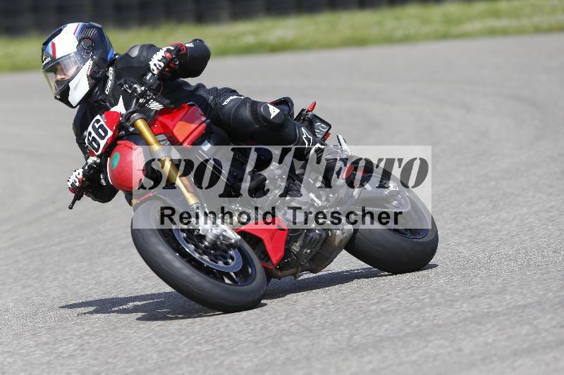 /15 13.05.2025 Max Racing ADR/Gruppe gruen/66